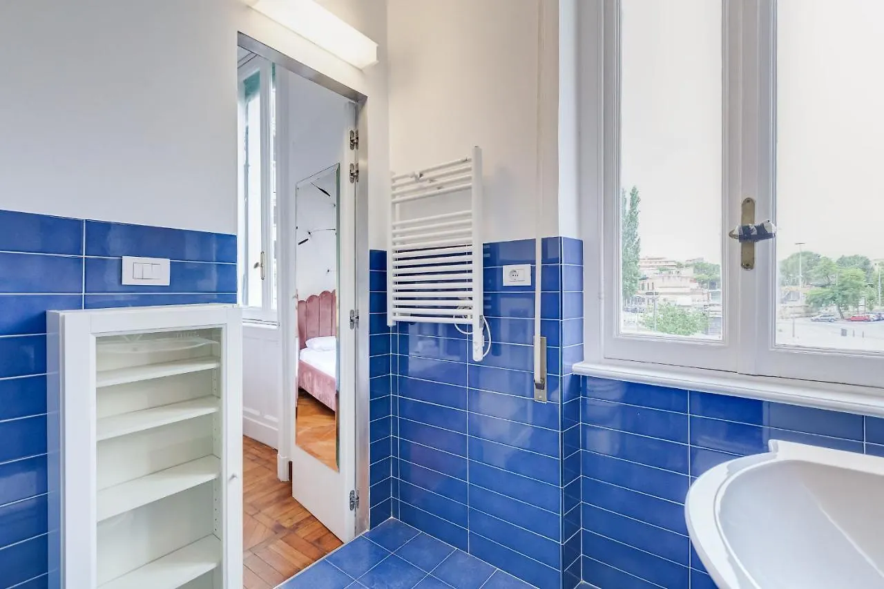 Bmga L Elegant Four-Room Apt For 8 Guests In Prati Roma Daire