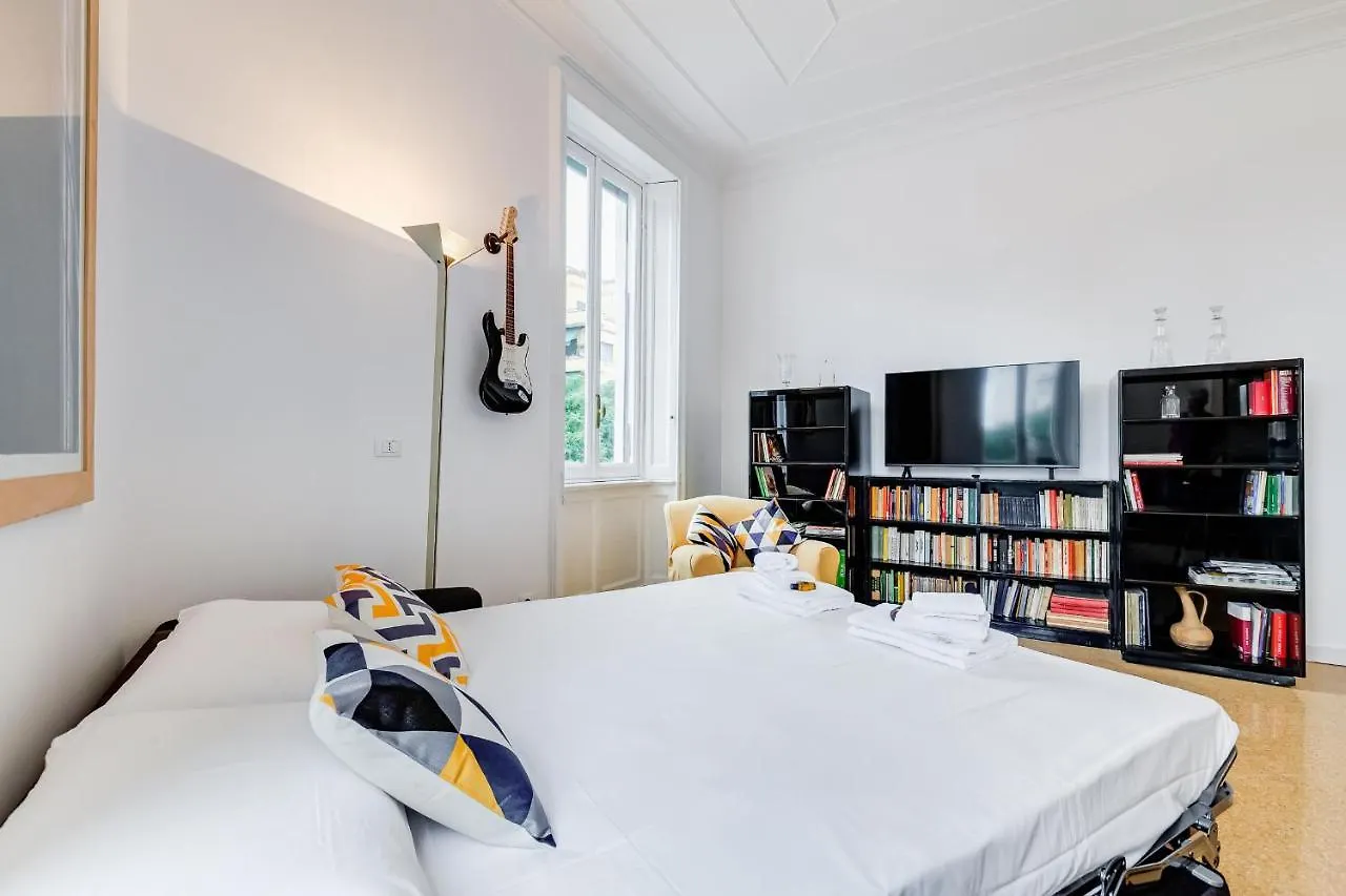 Bmga L Elegant Four-Room Apt For 8 Guests In Prati Roma