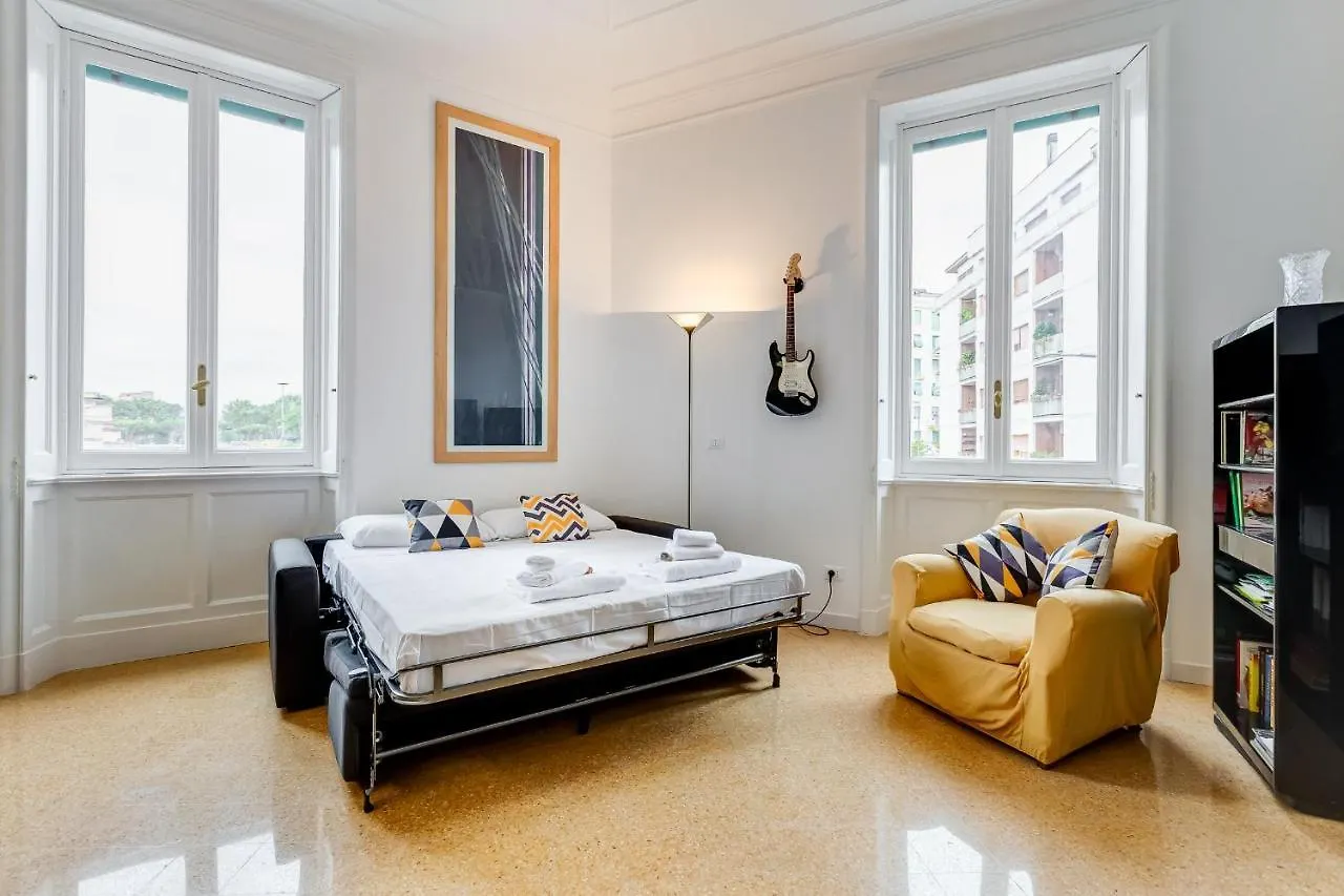 Bmga L Elegant Four-Room Apt For 8 Guests In Prati Roma 0*,