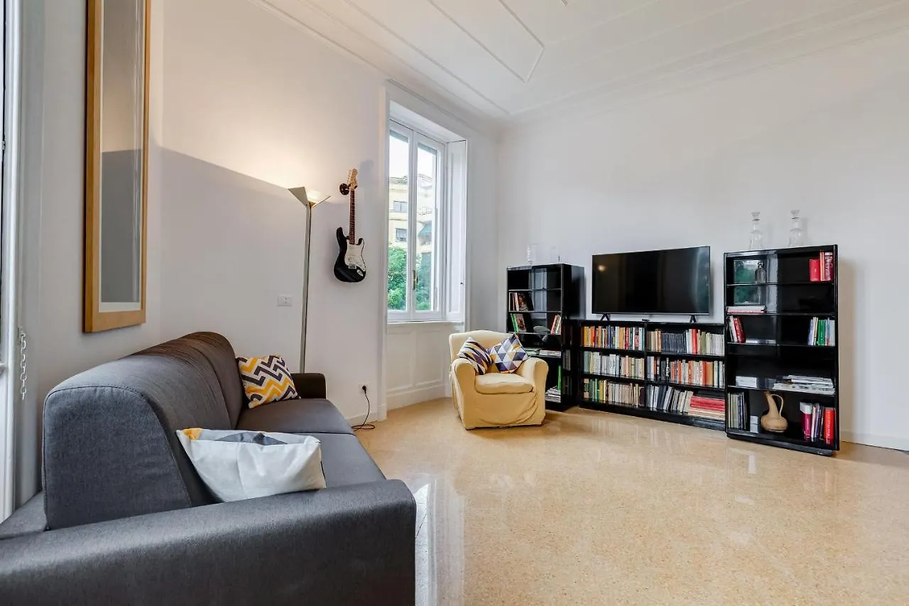 Bmga L Elegant Four-Room Apt For 8 Guests In Prati Rome